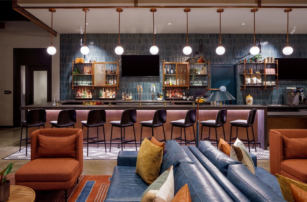 Caption by Hyatt Downtown Nashville The Gulch 34/50