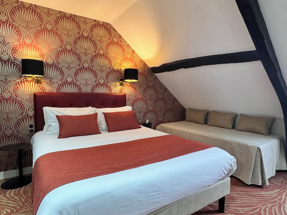 Churchill Hotel Bayeux 18/50