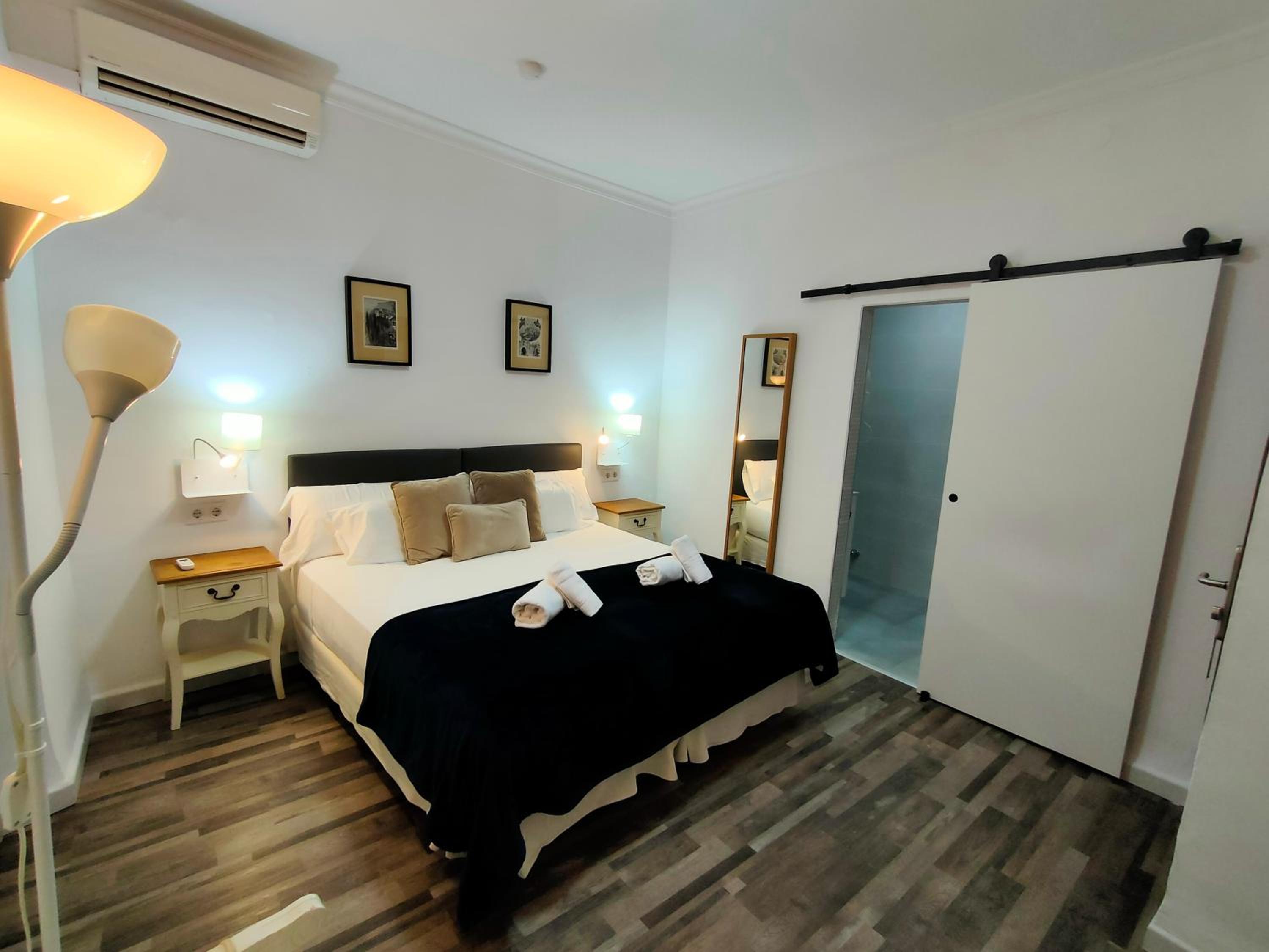 Zaida Hotel 30/50