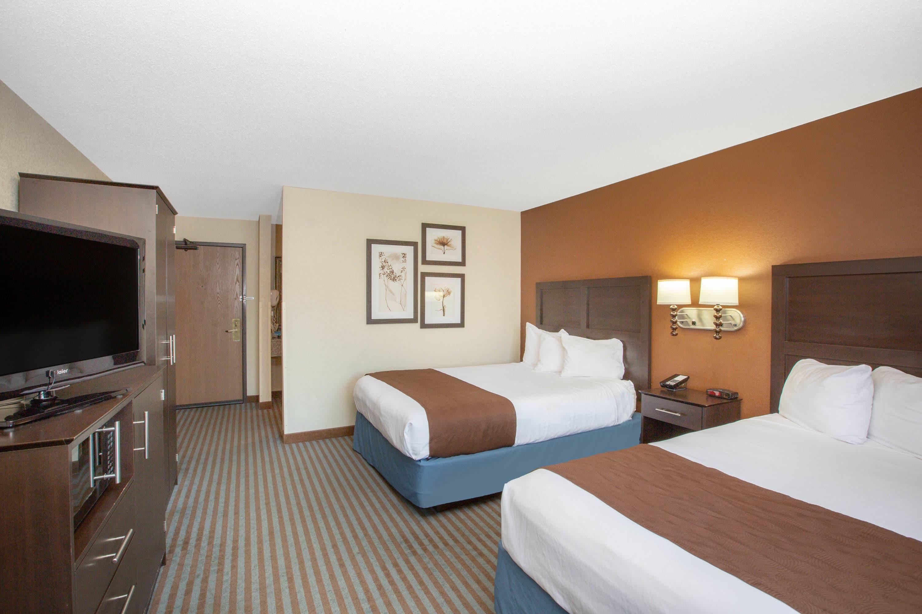 Room, Quadruple, 2 Queen Beds, Accessible