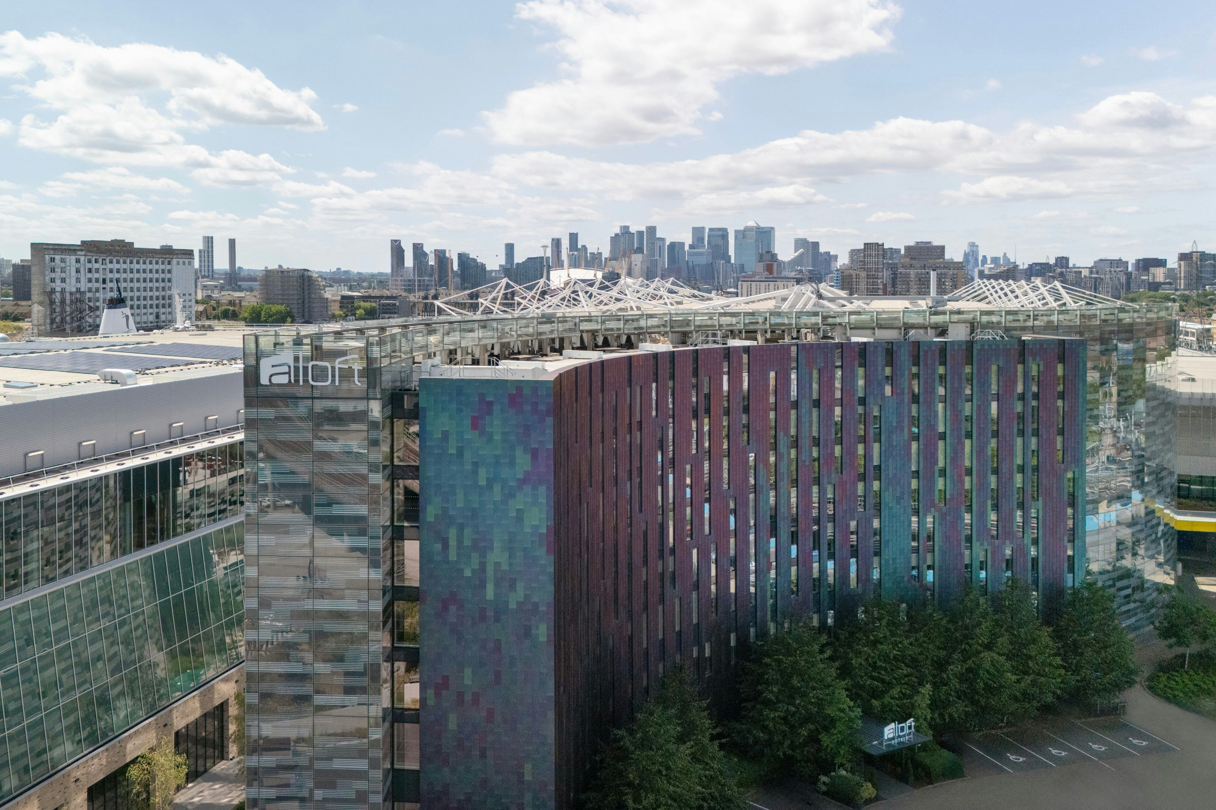 Aloft London Excel 9/80
