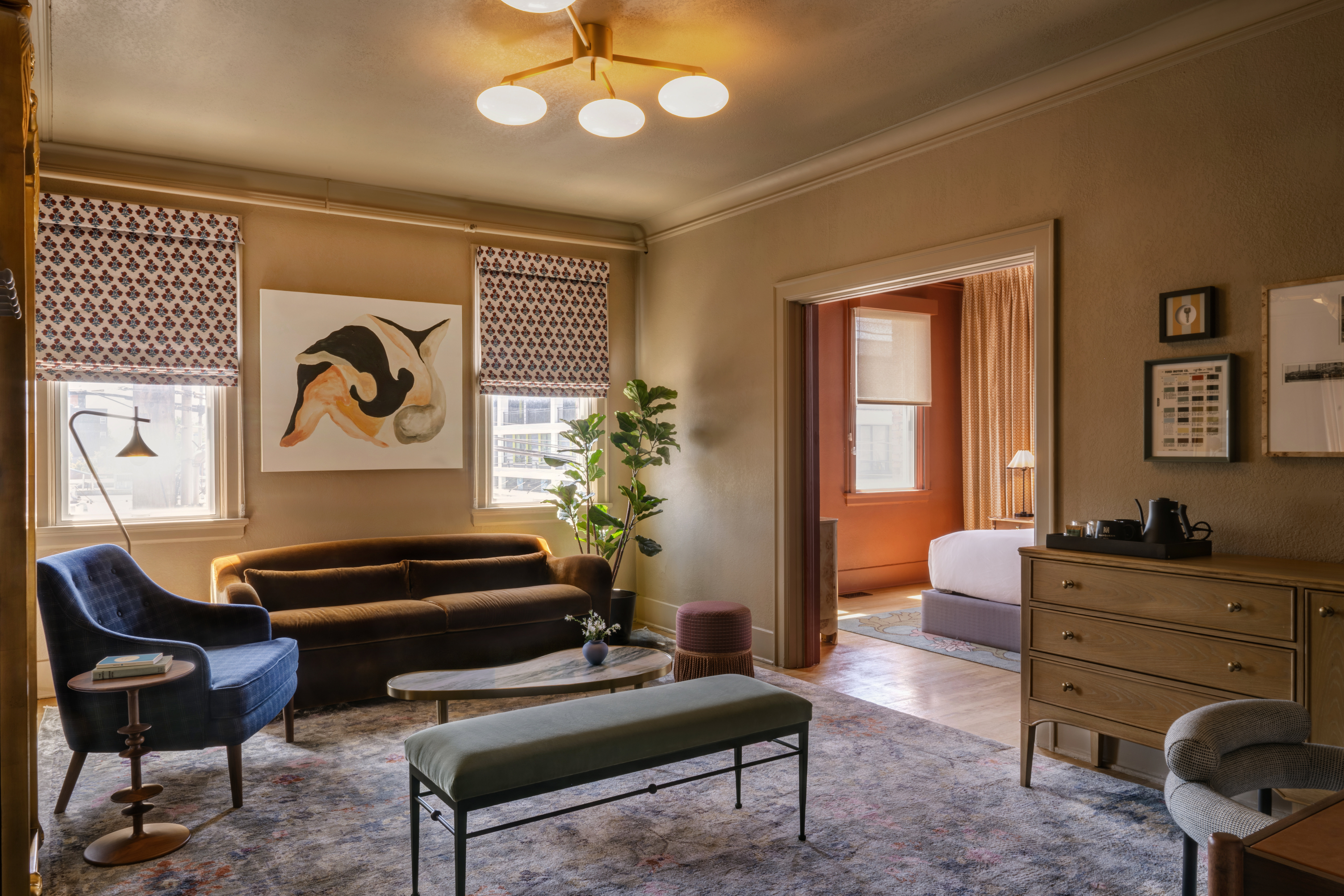 MarQueen Hotel 43/55
