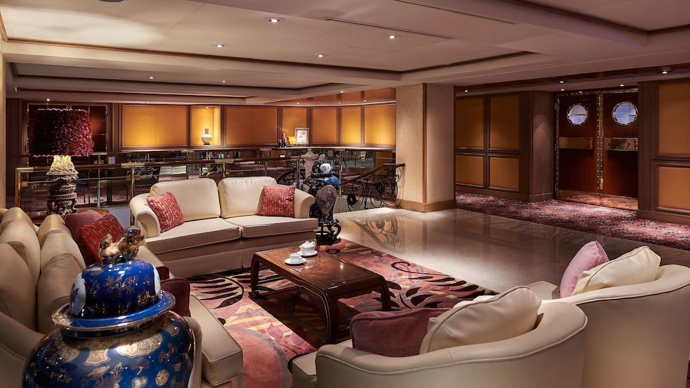 The Riviera Taipei Hotel 47/71