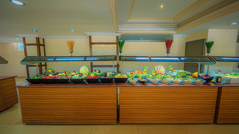 Golmar Beach Hotel 59/73
