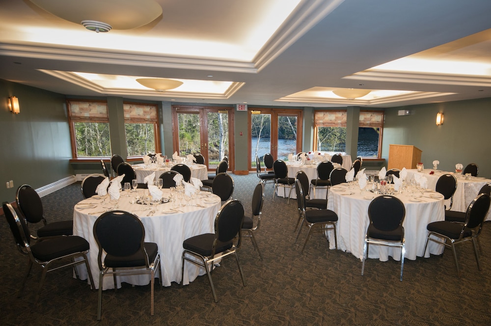Liscombe Lodge Resort and Conference Centre 36/45