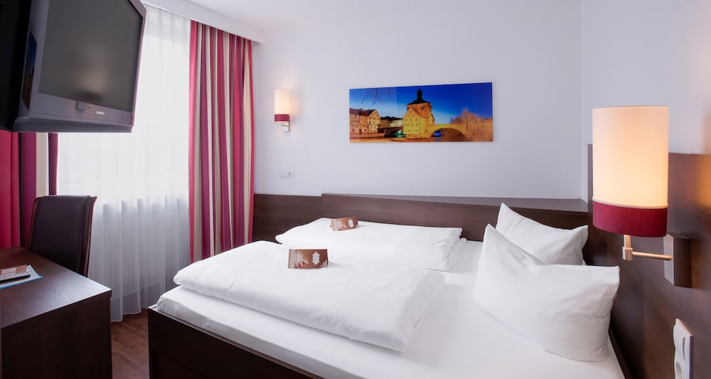 Hotel National 25/72