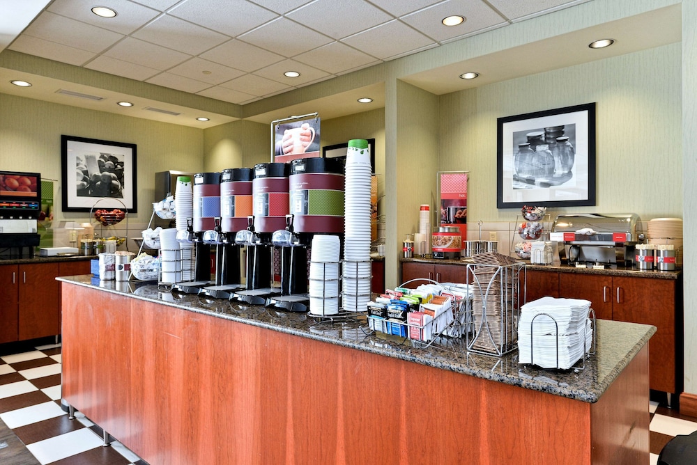 Hampton Inn Ellsworth/Bar Harbor 38/41