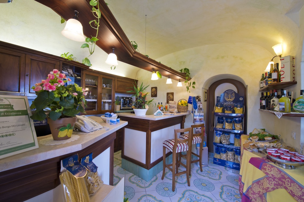 L Antico Borgo Dei Limoni 3/50