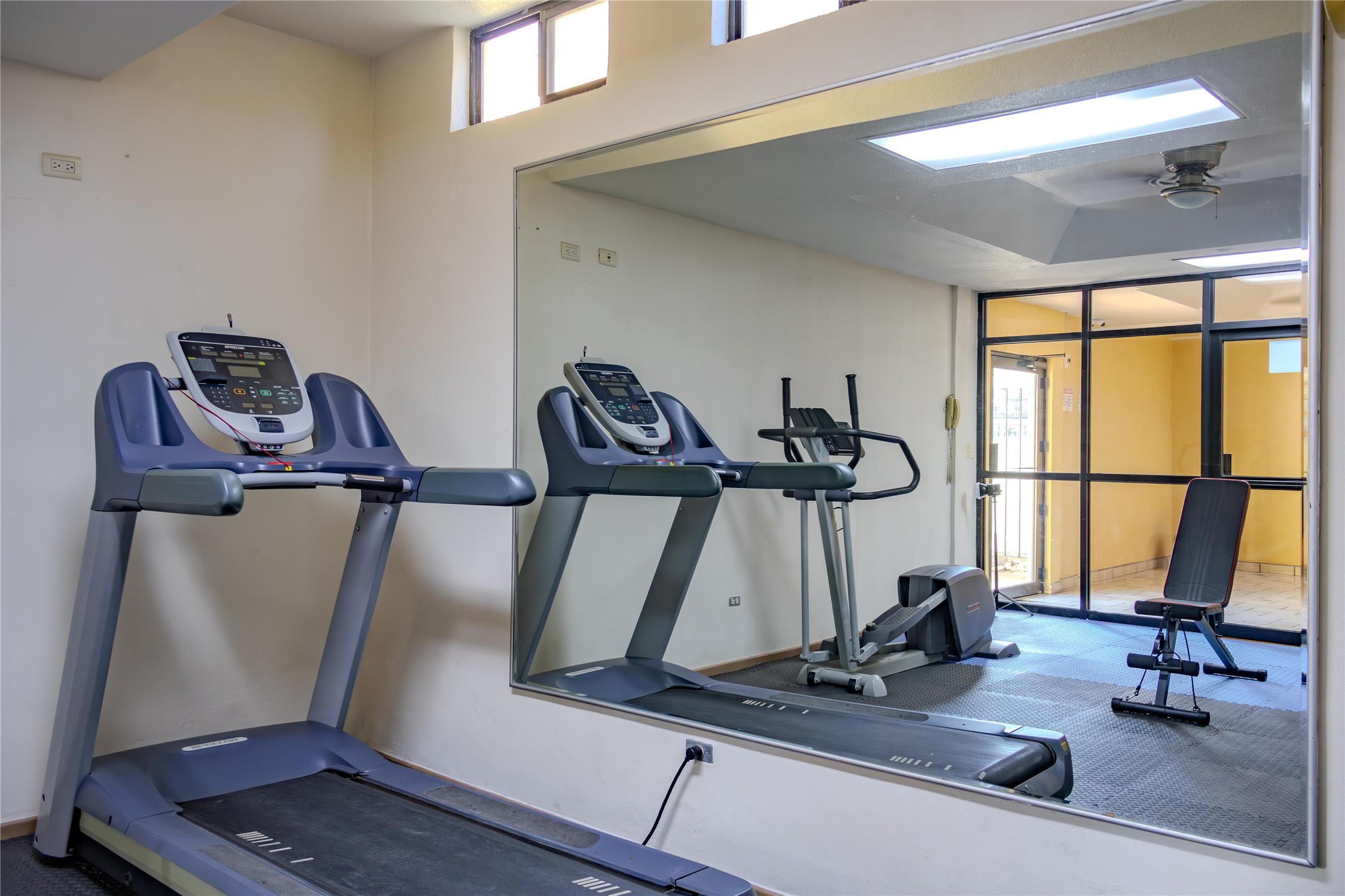 Best Western Hotel Plaza Matamoros 49/79