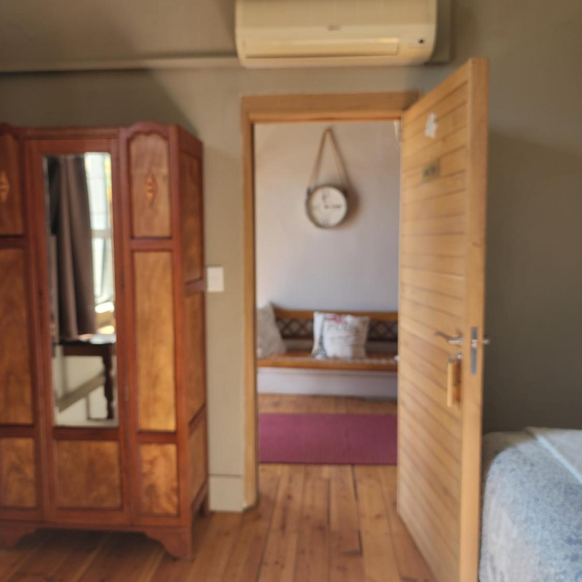 Ladybrand Heritage House 5/50