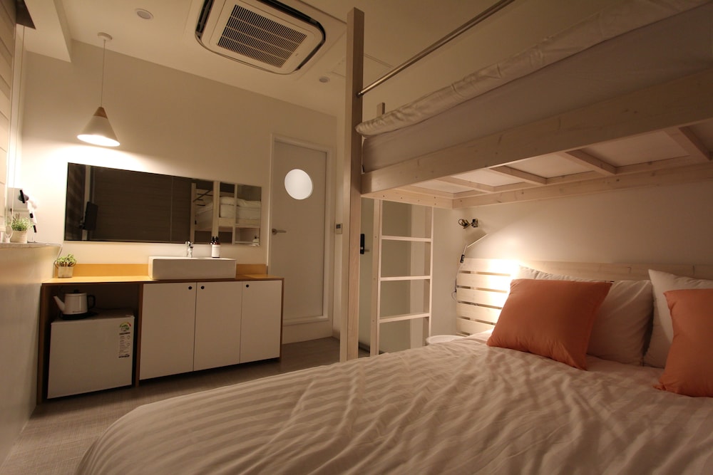 Hostel Haru 8/72