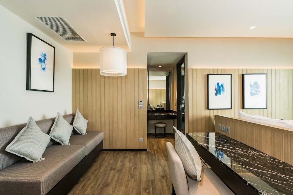 My Beach Resort Phuket 44/68