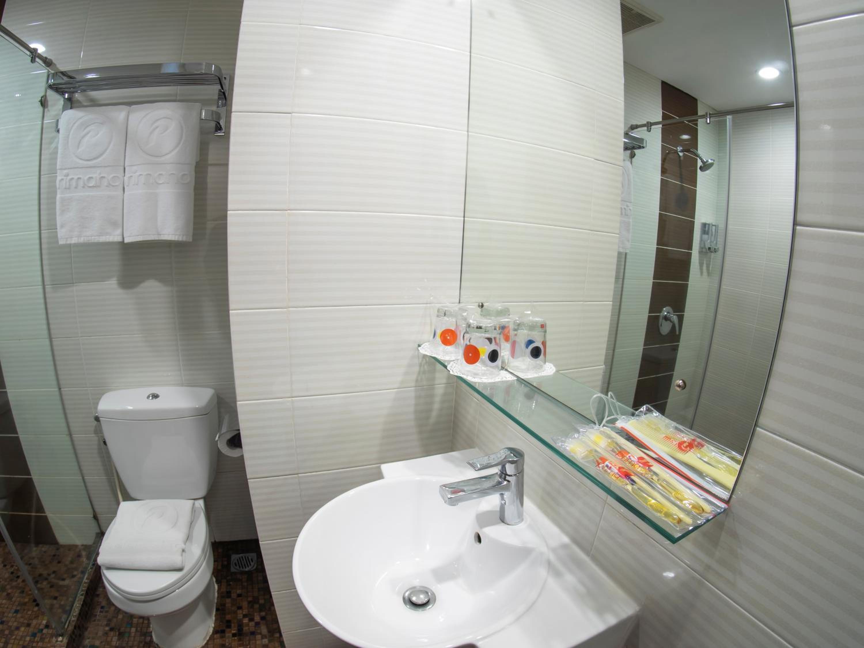 غرفة سوبيريور بسرير كينج، d primahotel Melawai Blok M 8/10