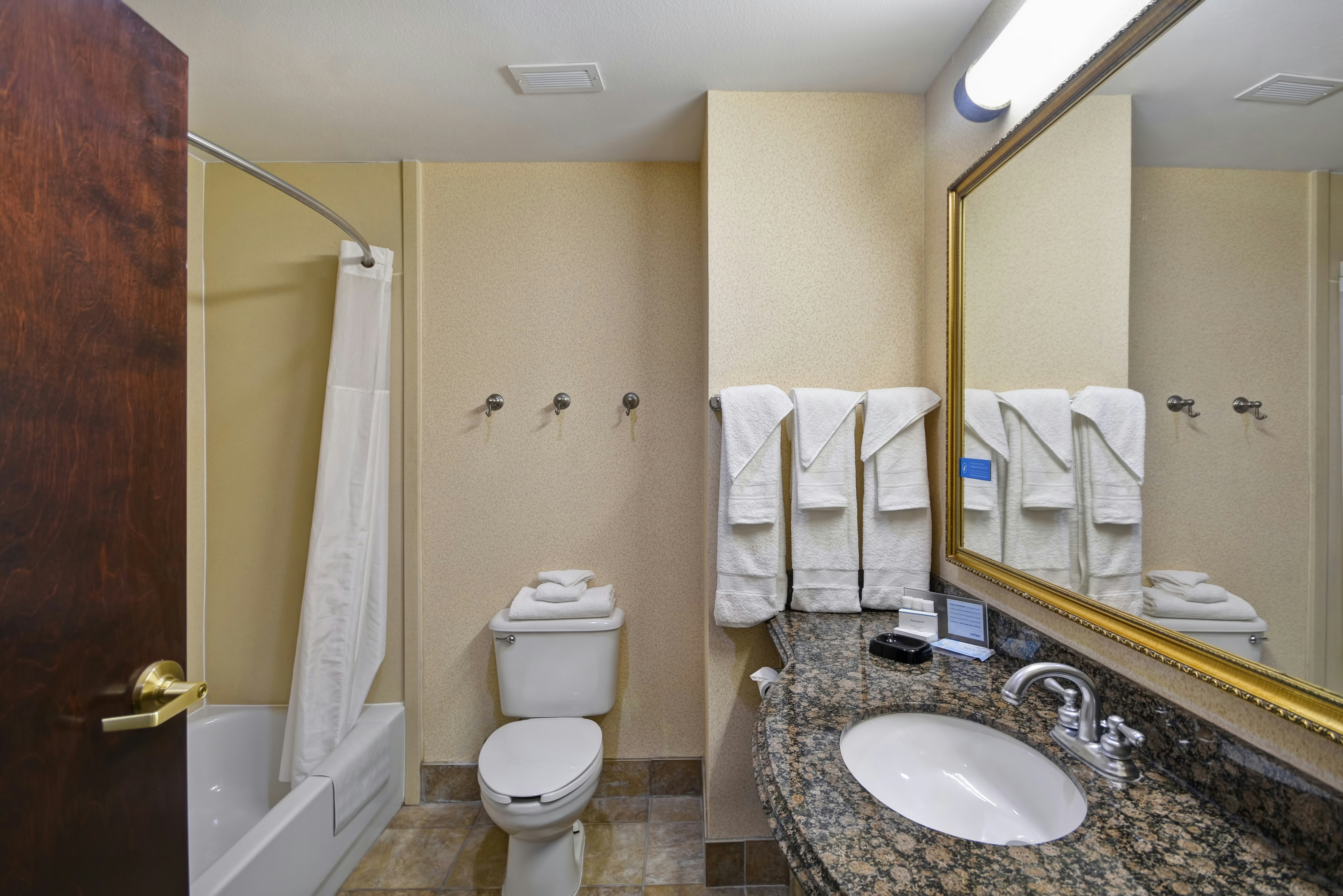 غرفة بسريرين كوين لذوي الإعاقة، Hampton Inn Corpus Christi 4/4
