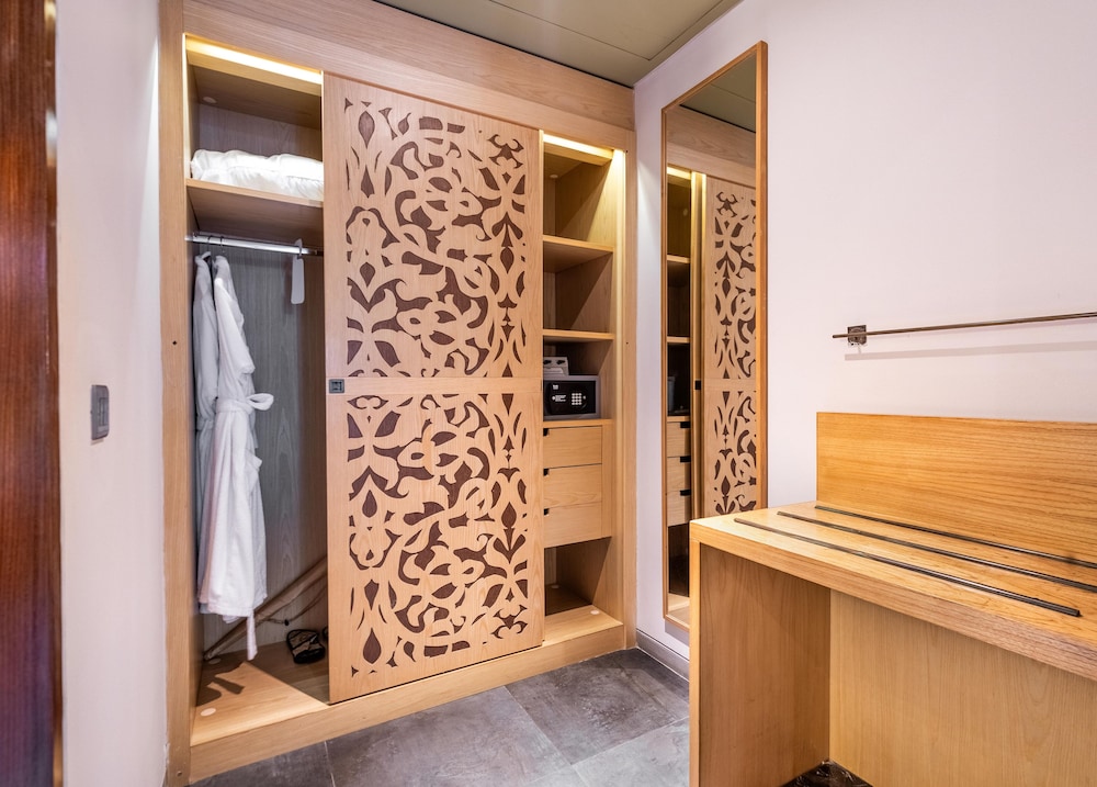 Kejora Suites 24/55
