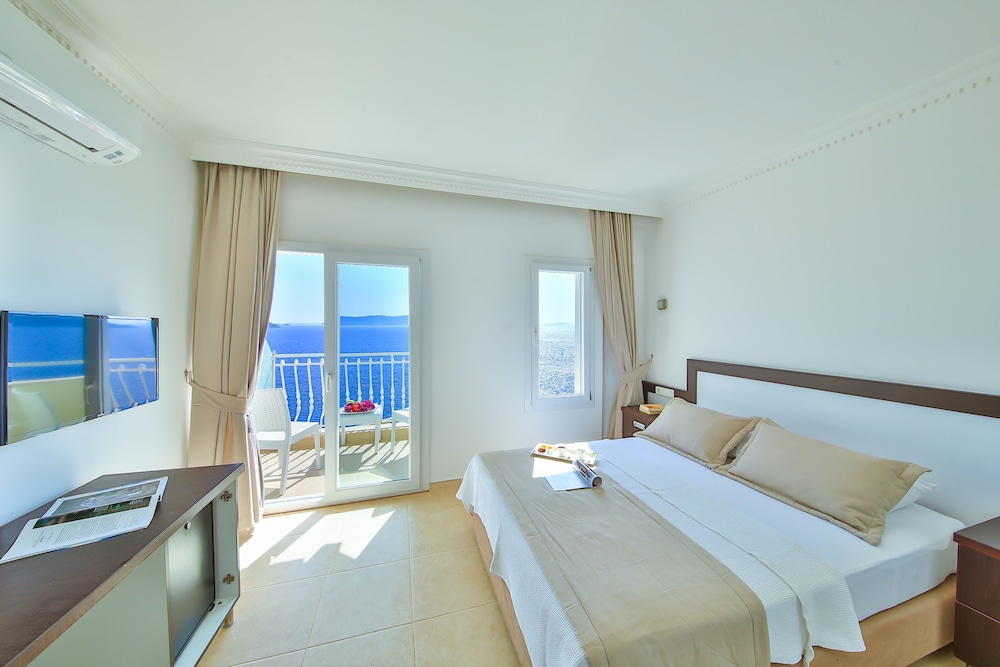 Hotel Linda Kas 43/53