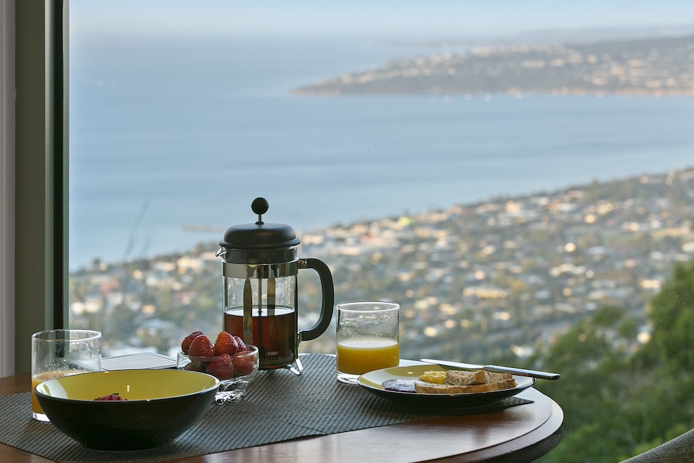 Arthurs Superb Views Luxury Retreat 13/43