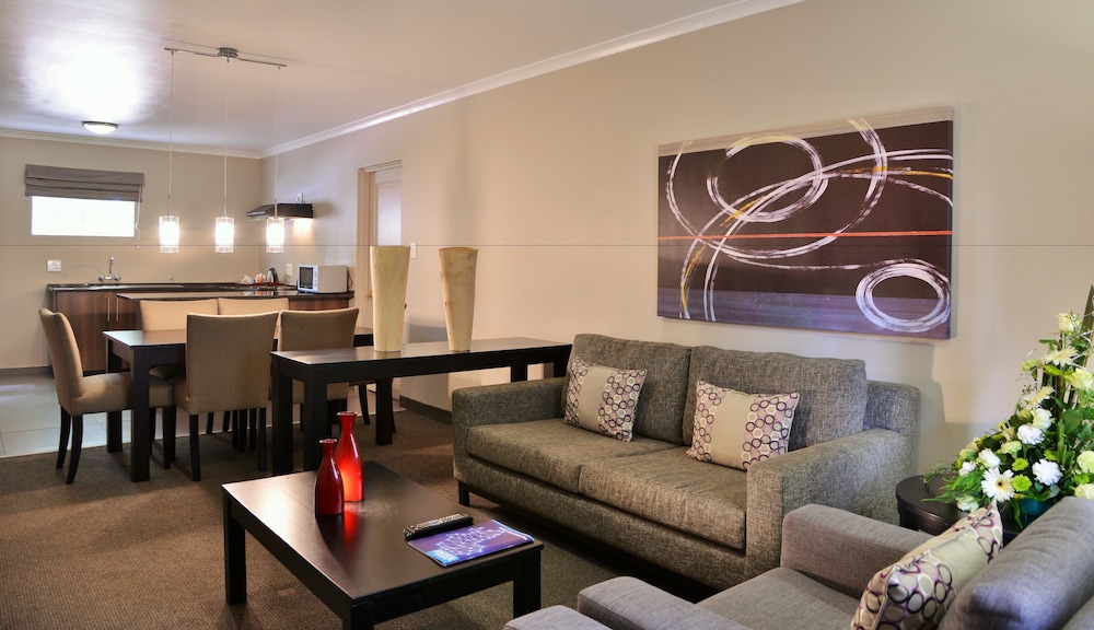 Birchwood Hotel Or Tambo Conference Centre 25/50