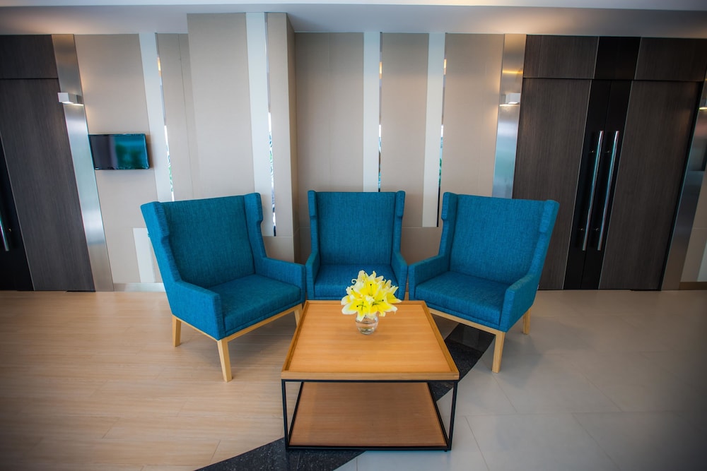Golden City Rayong Hotel 46/69