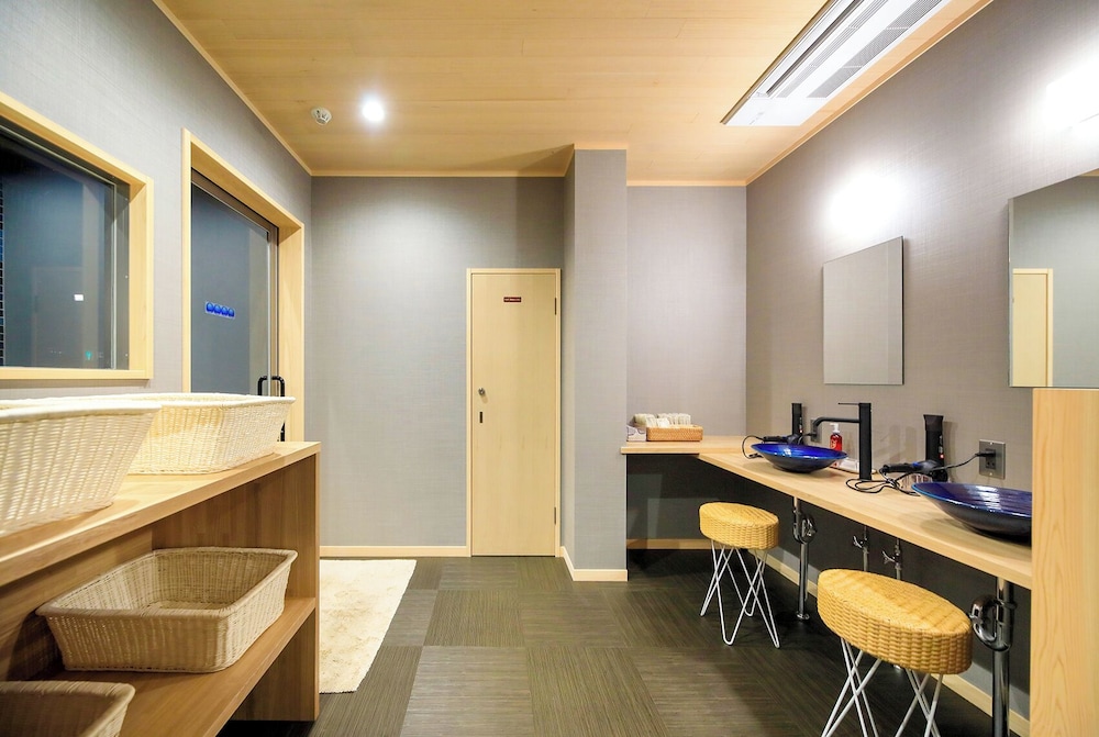ARAI RYOKAN 16/50