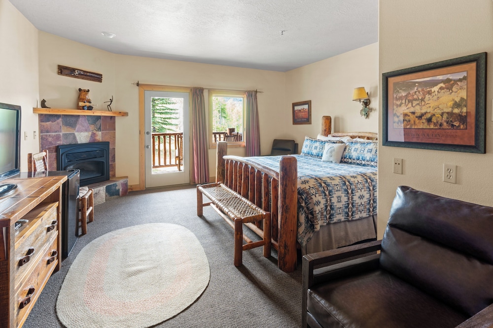 Daniels Summit Lodge 31/50