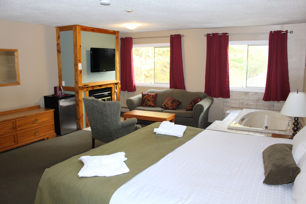 Colonial Resort and Spa 19/70