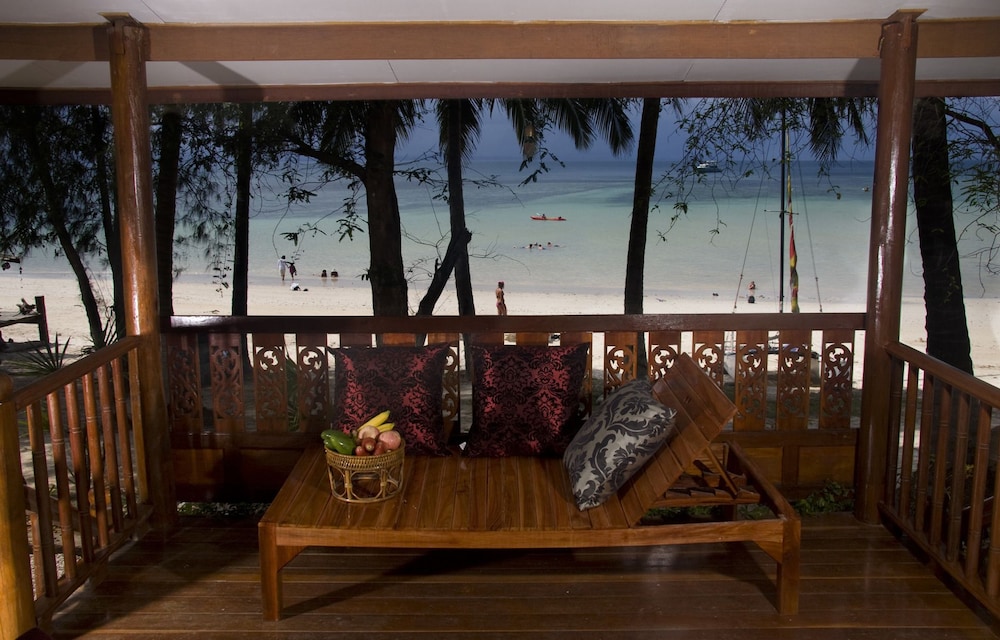 Koh Talu Island Resort 50/68