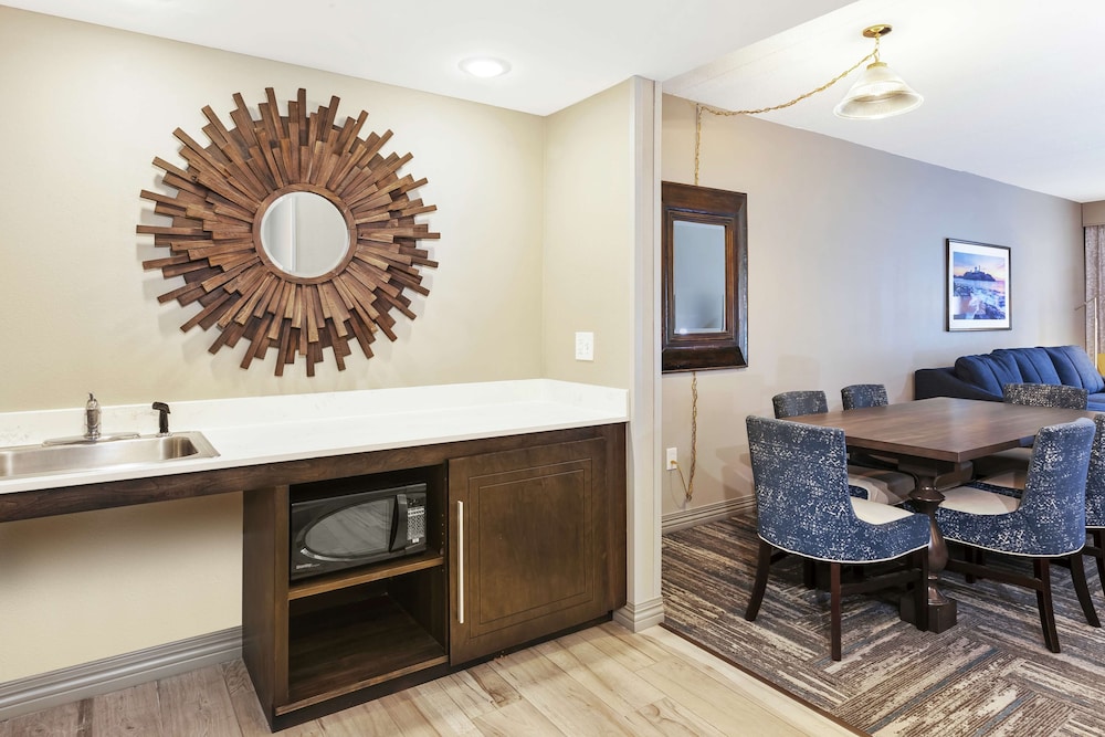 Hampton Inn & Suites Wells-Ogunquit 11/57