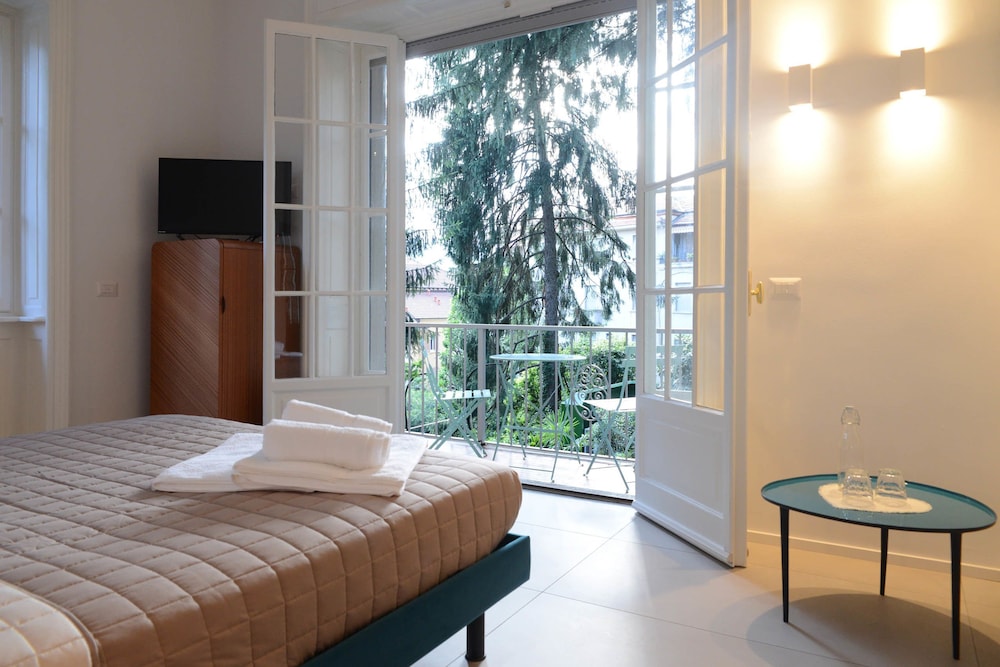 Le Stanze Del Lago Suites 7/39
