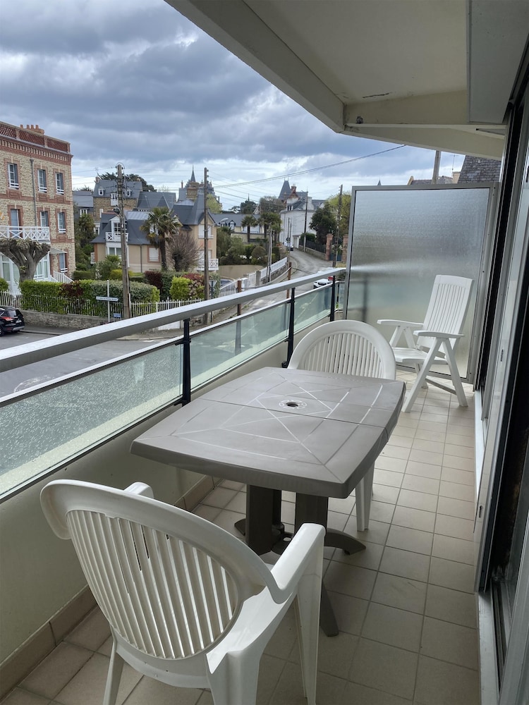 Best Western Hotel Le Crystal Dinard 58/58