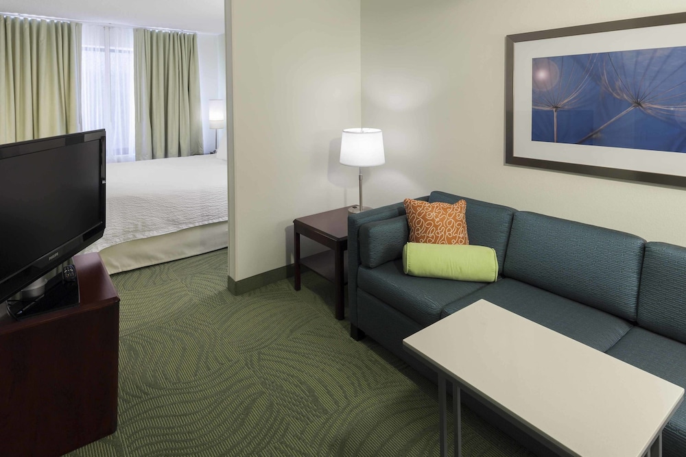 Springhill Suites By Marriott Overland Park 17/23