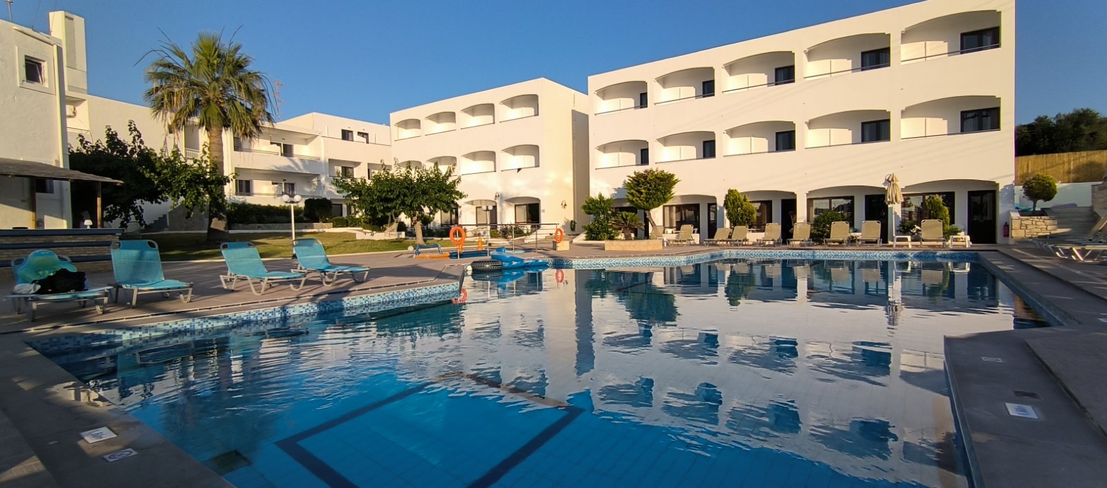 Sunset Paradise Resort 7/62
