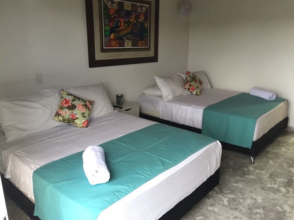 Koray Hotel 30/60