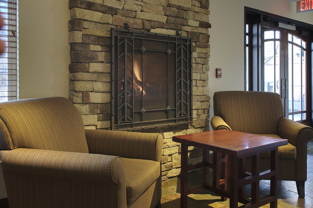 Larkspur Landing Hillsboro - An All-Suite Hotel 31/52