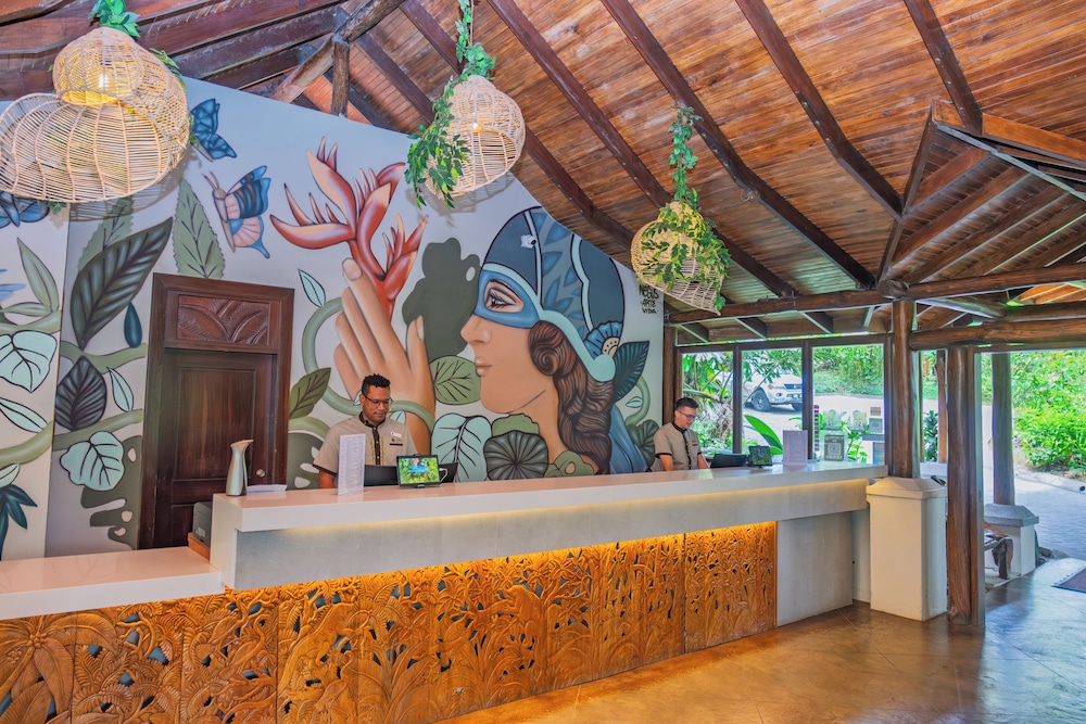 Lost Iguana Resort and Spa 12/71