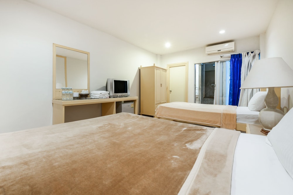 Deeden Pattaya Resort 40/65