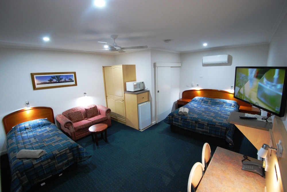 Comfort Inn & Suites Augusta Westside 15/45