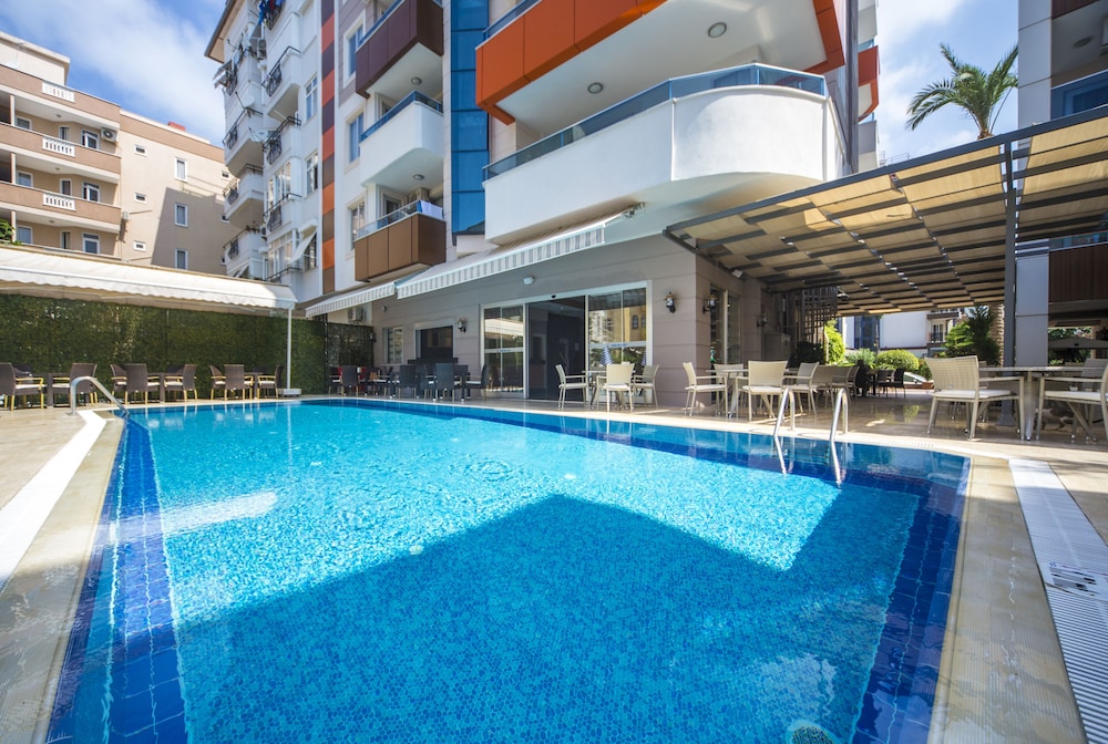 Lonicera City Hotel in ALANYA