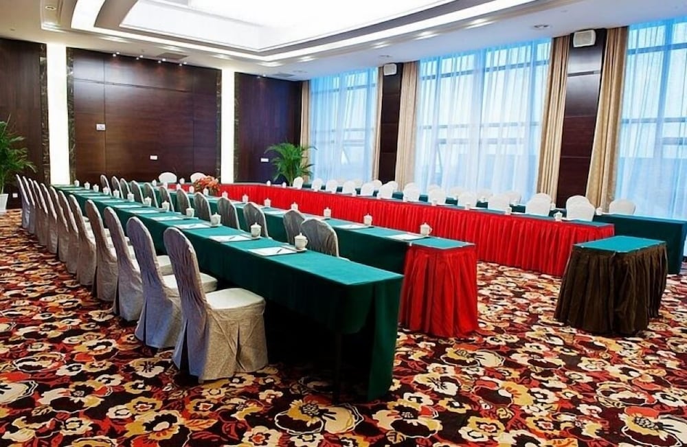 Ramada Plaza by Wyndham Hangzhou Xiaoshan 33/38