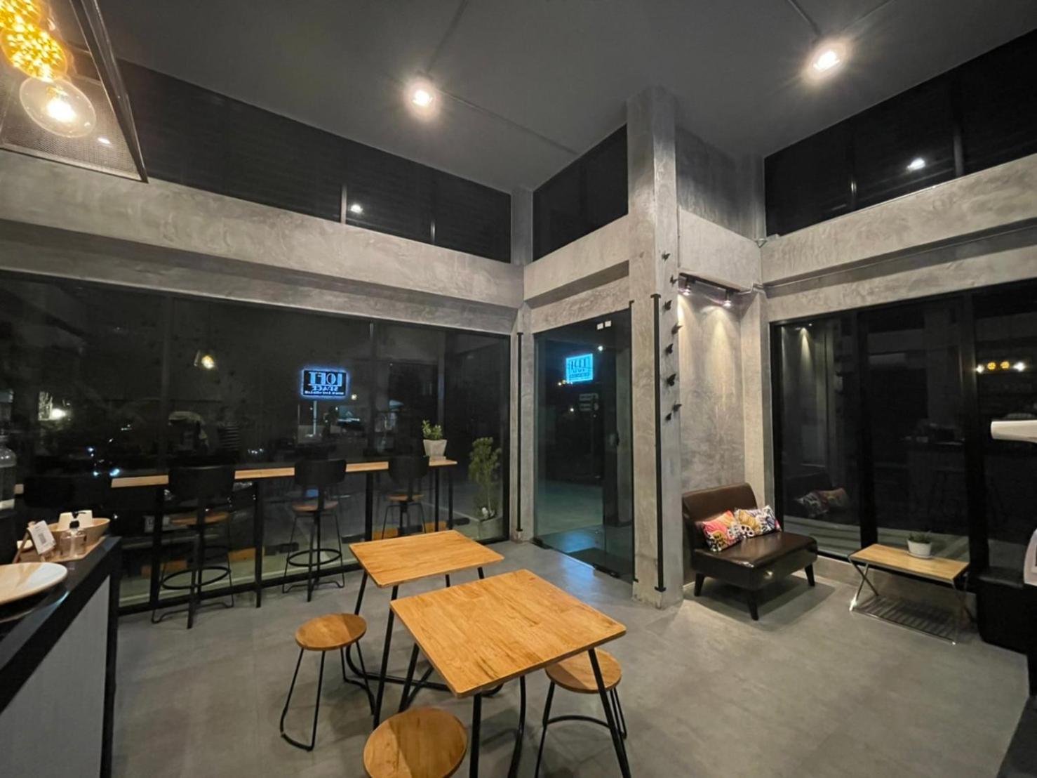 Loft Space Hotel 30/44