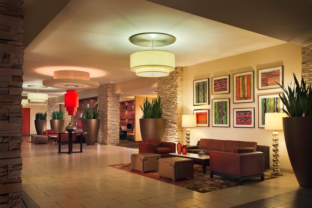 Courtyard By Marriott Los Angeles Sherman Oaks 27/34
