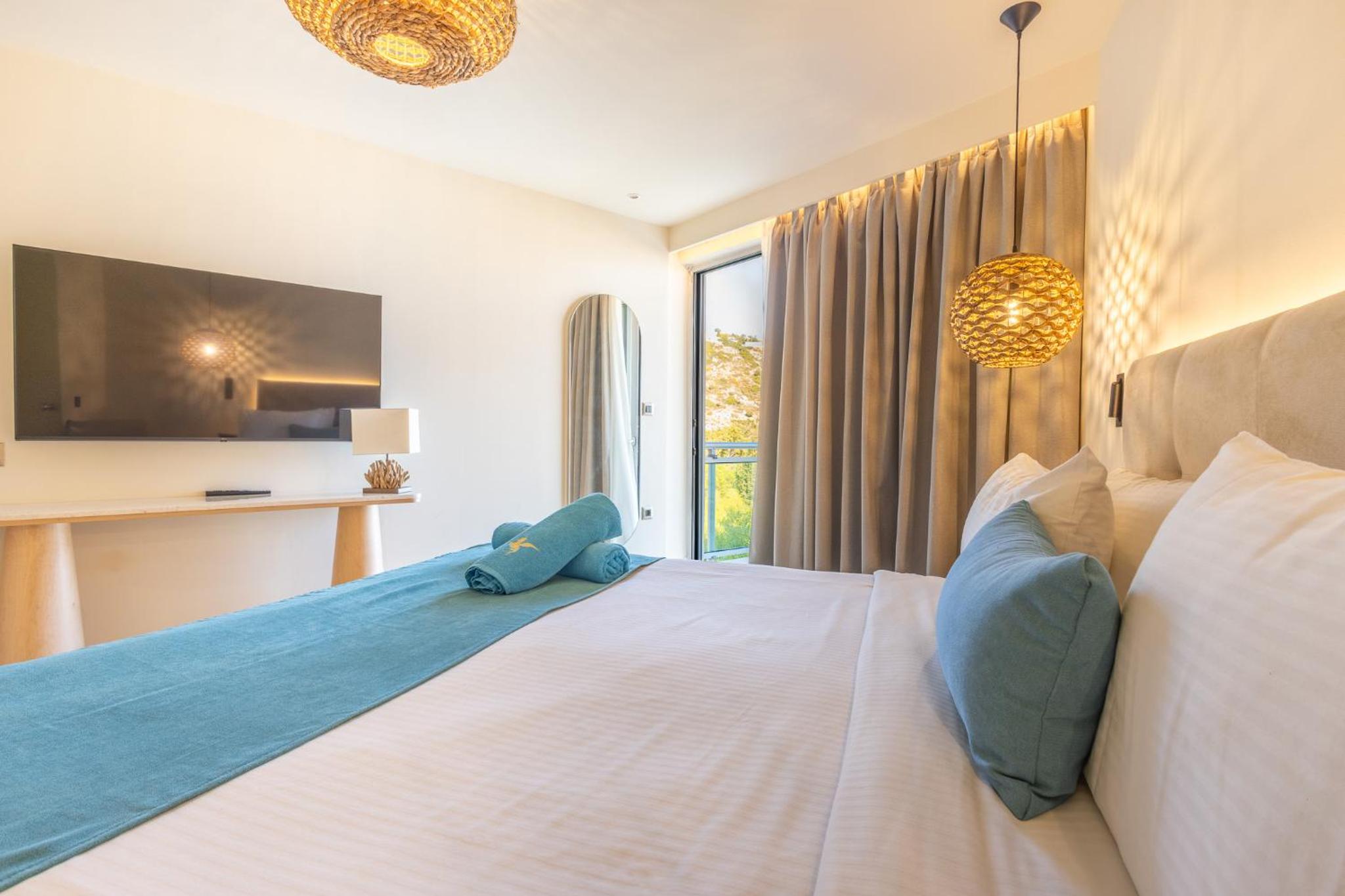 Executive | Grand Suite Mountain View