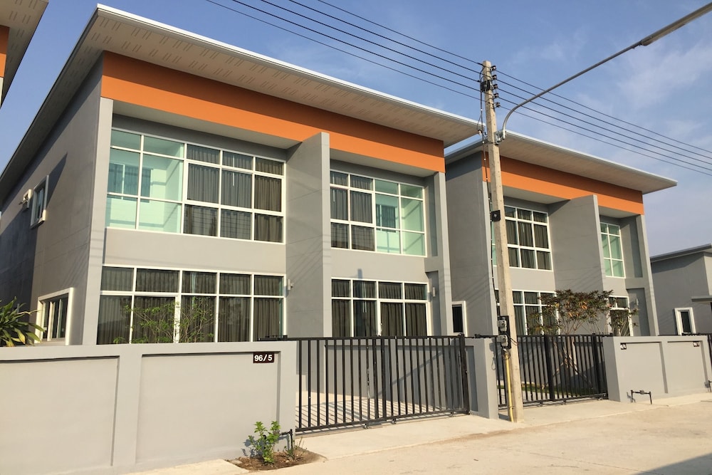 Mondara Vacation Home photo5