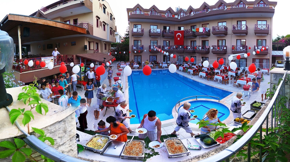 Himeros Beach Hotel 24/35
