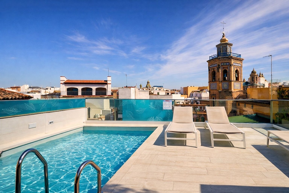 Sevilla Luxury Rentals - Catedral 42/48