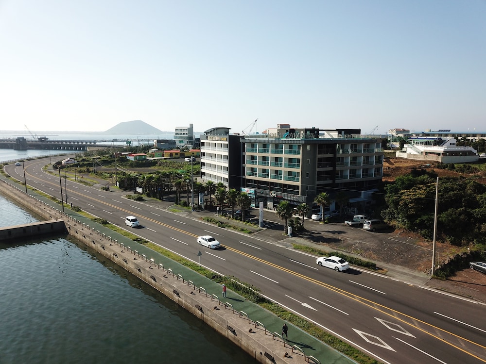 Hotel Aroha 44/47