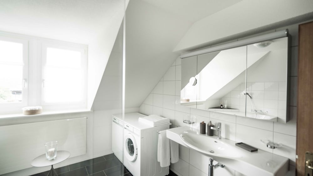 Lowenplatz Apartment Near Station By Airhome 32/33