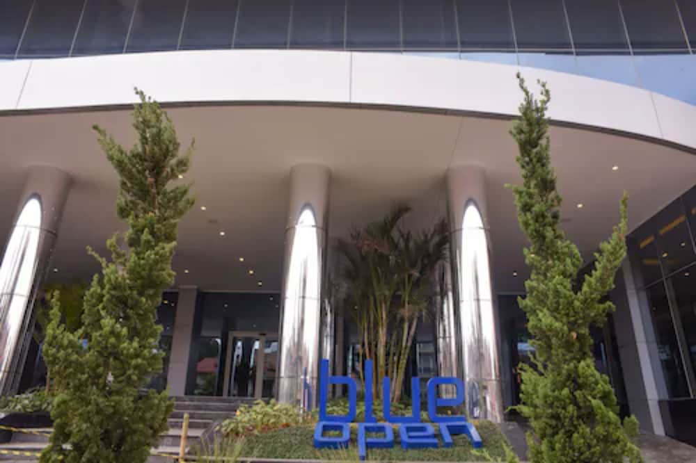 Blue Open Hotel 4/50