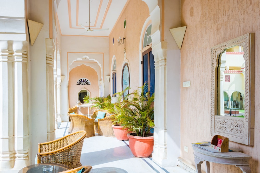 Mandawa Haveli 24/70