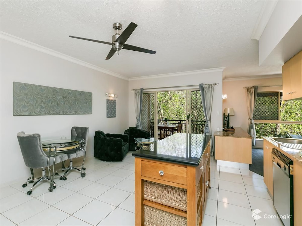 Lakes Cairns Resort And Spa 17/69